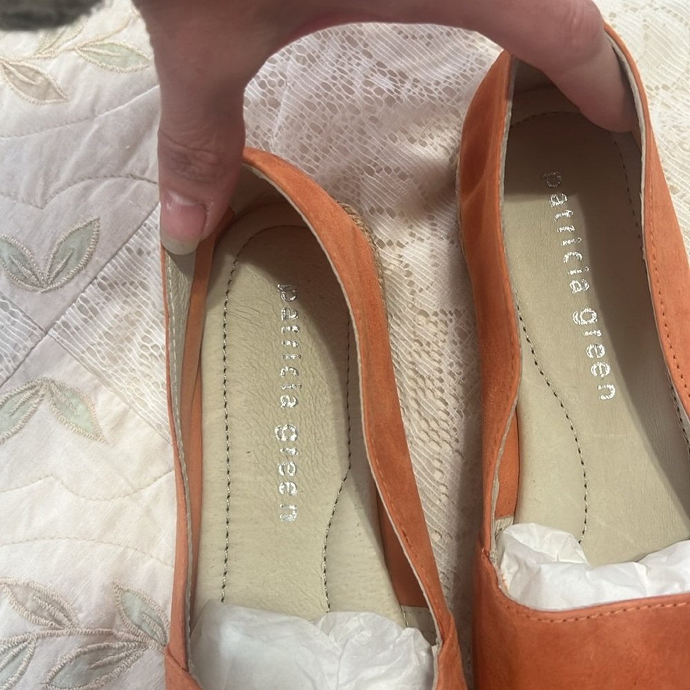 Patrica green suede slip ons - Picture 3 of 8